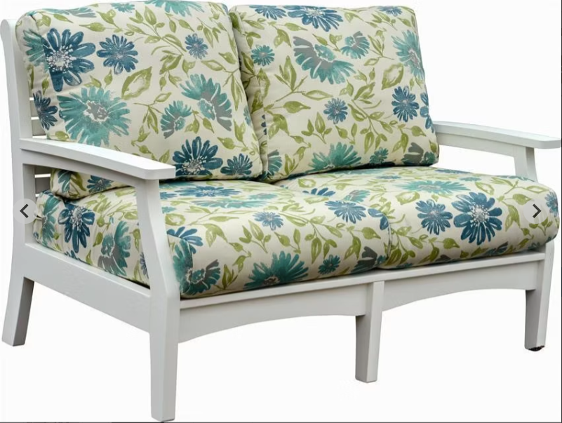 Classic Terrace Loveseat