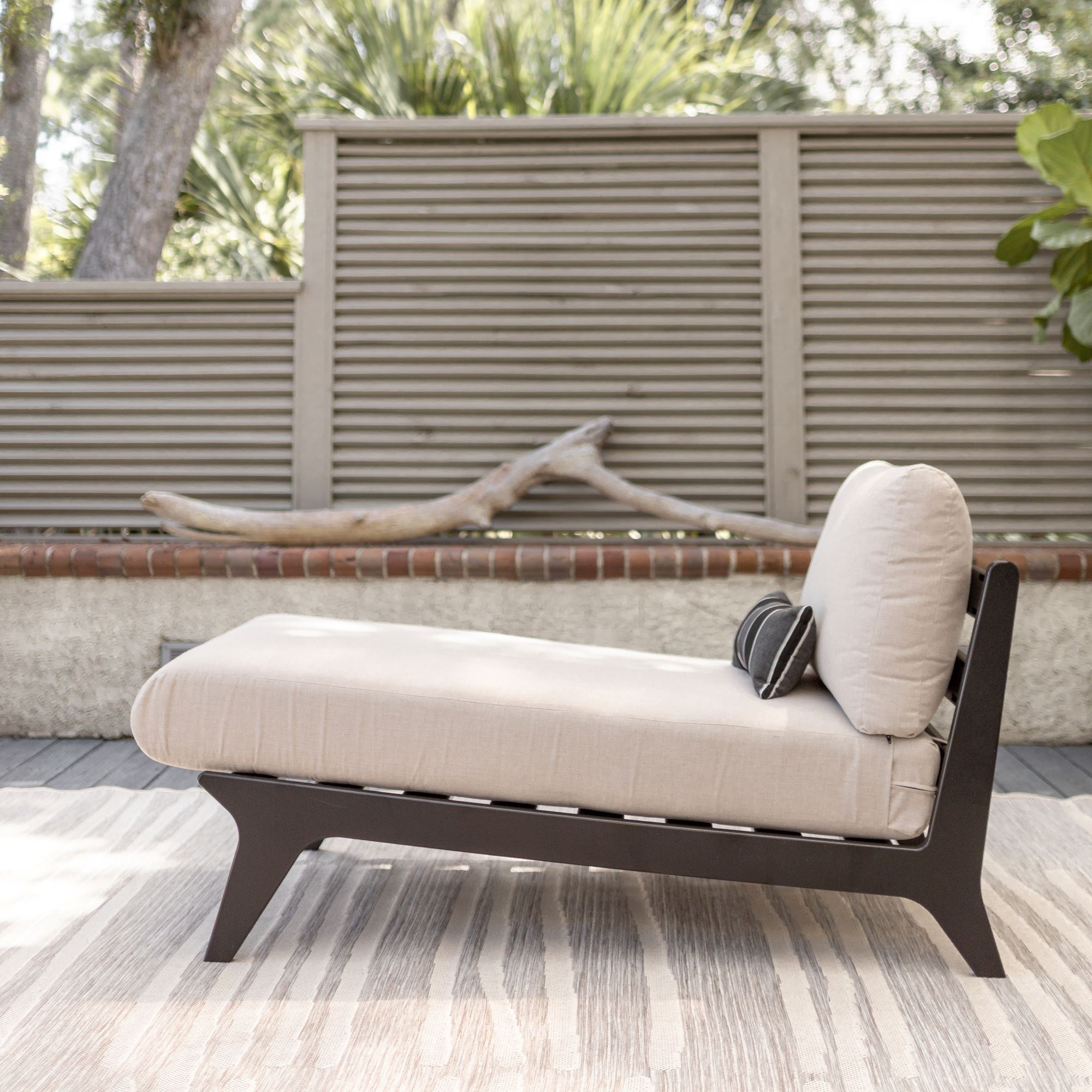 Hartley Chaise Lounge