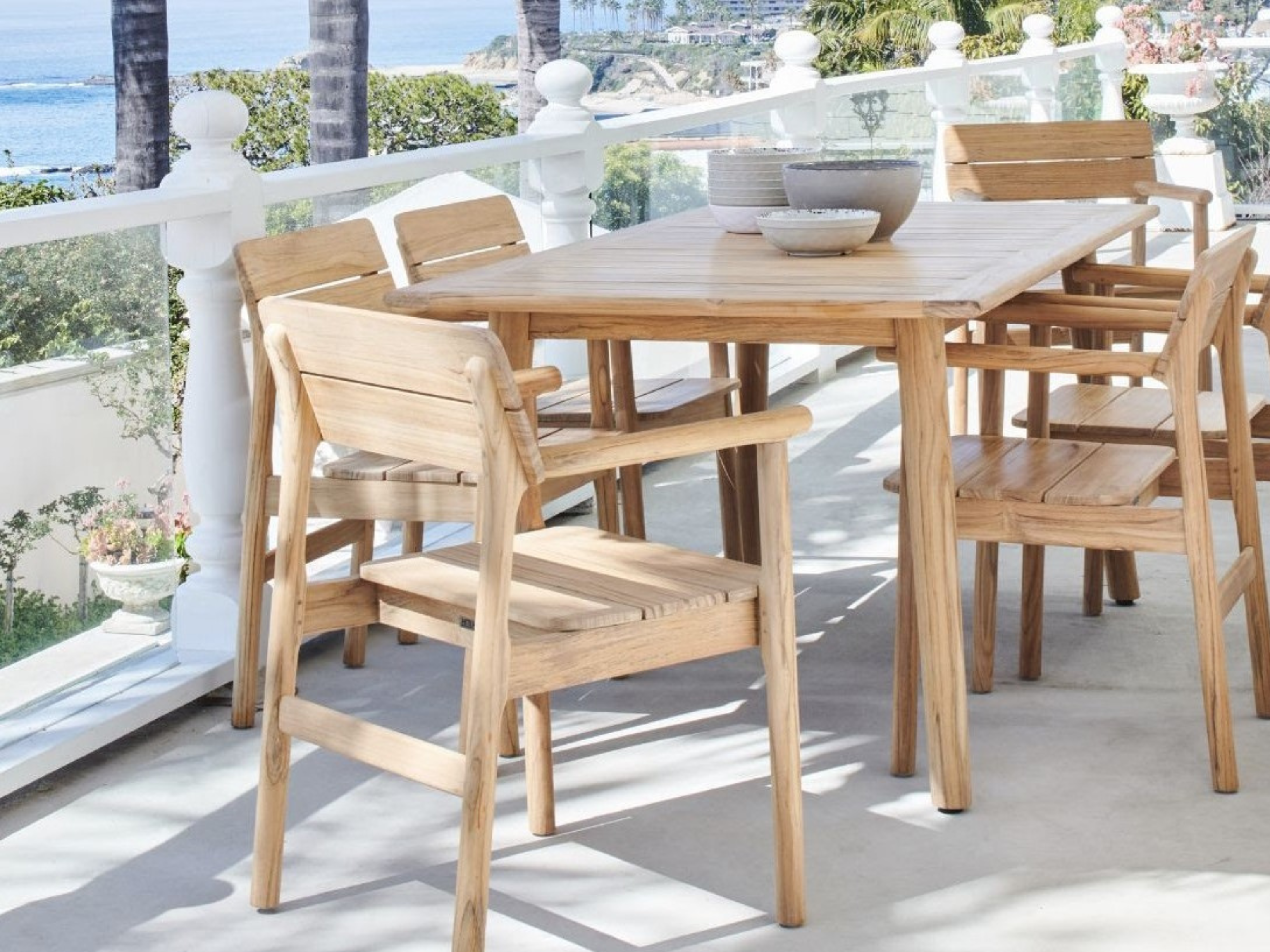 Modurn Stacking Arm Chair (Set of 4)