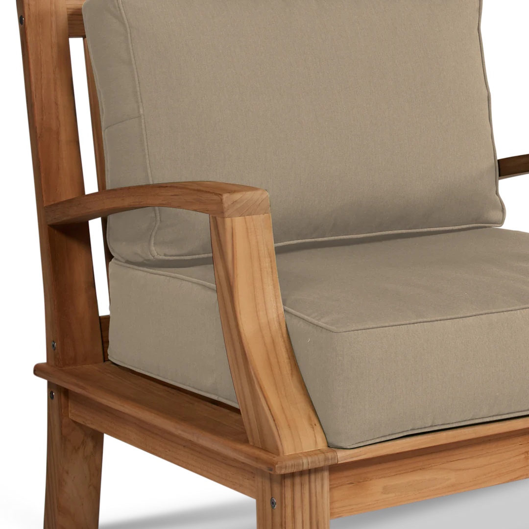 Grande Club Chair