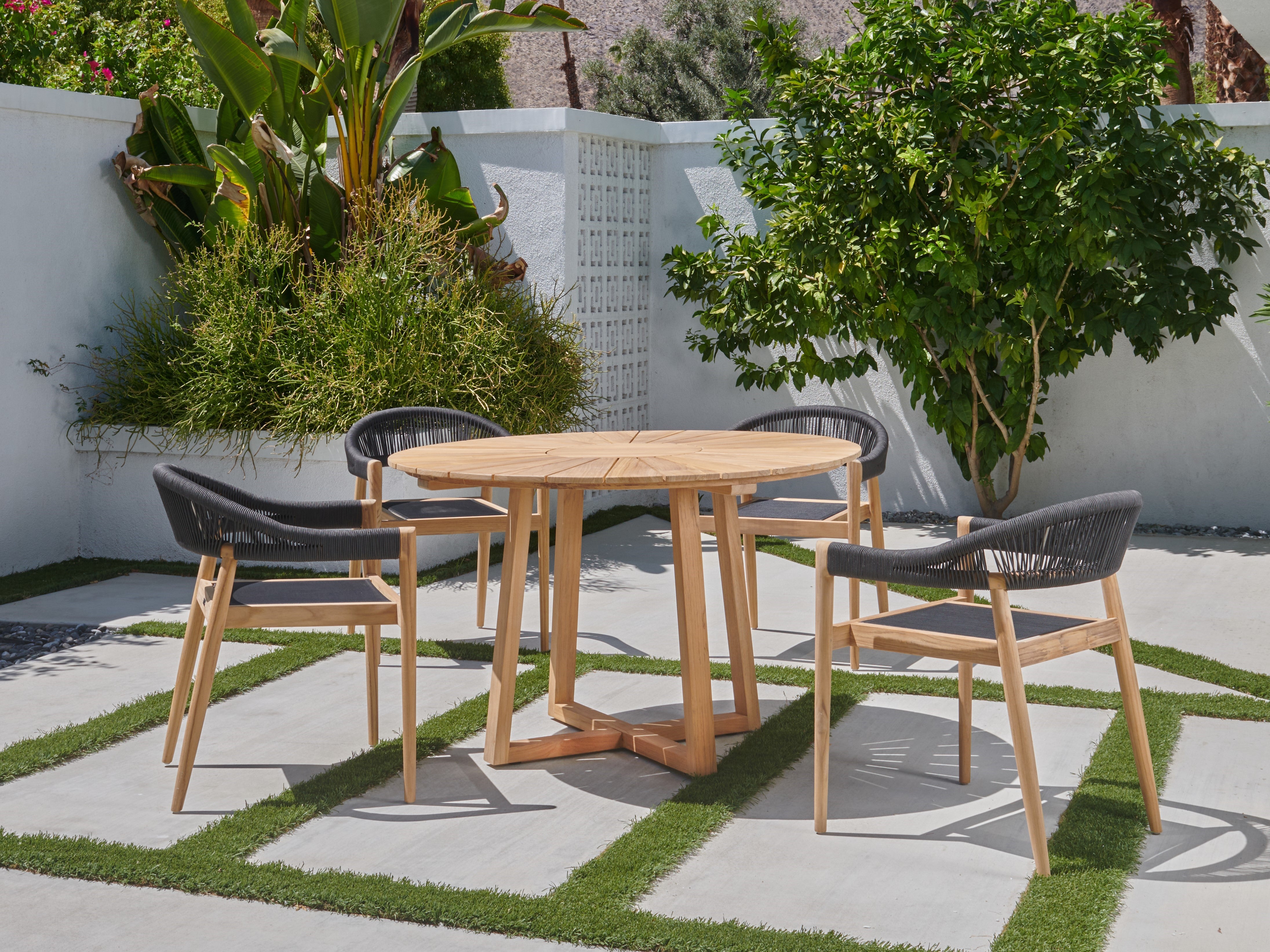 Cambria Round Dining Set