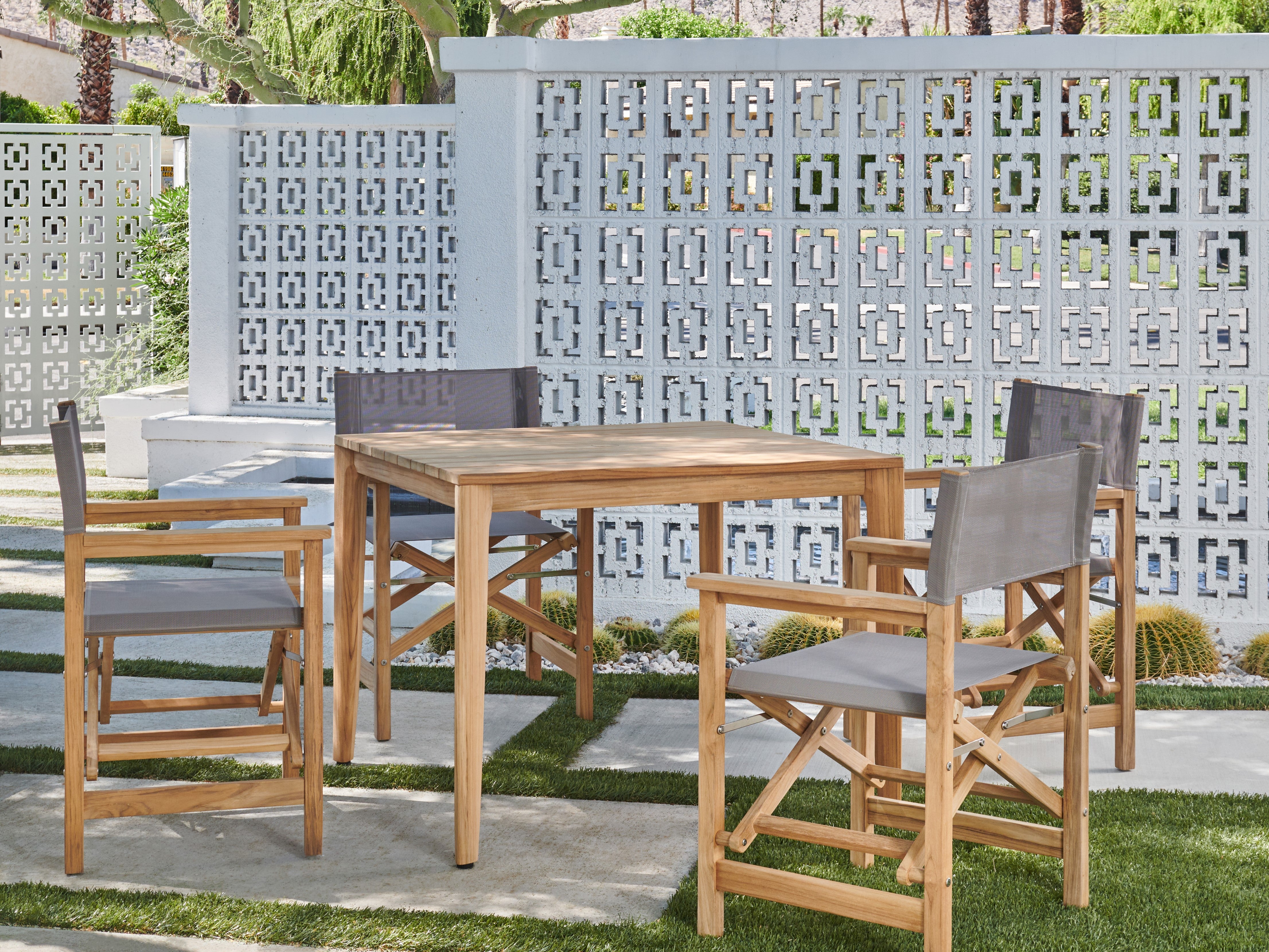 Del Ray Square Dining Set