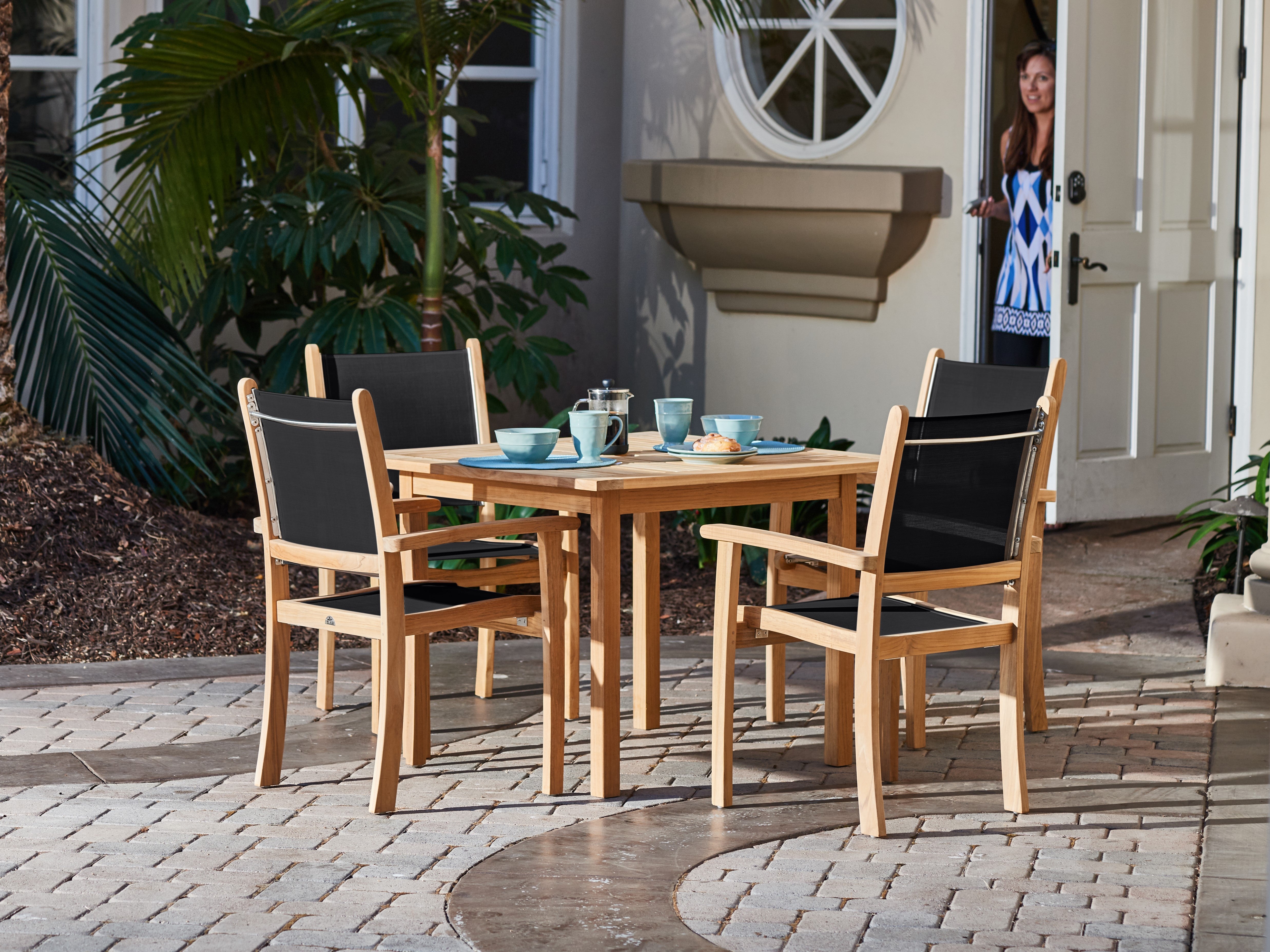 Pearl Dining Set