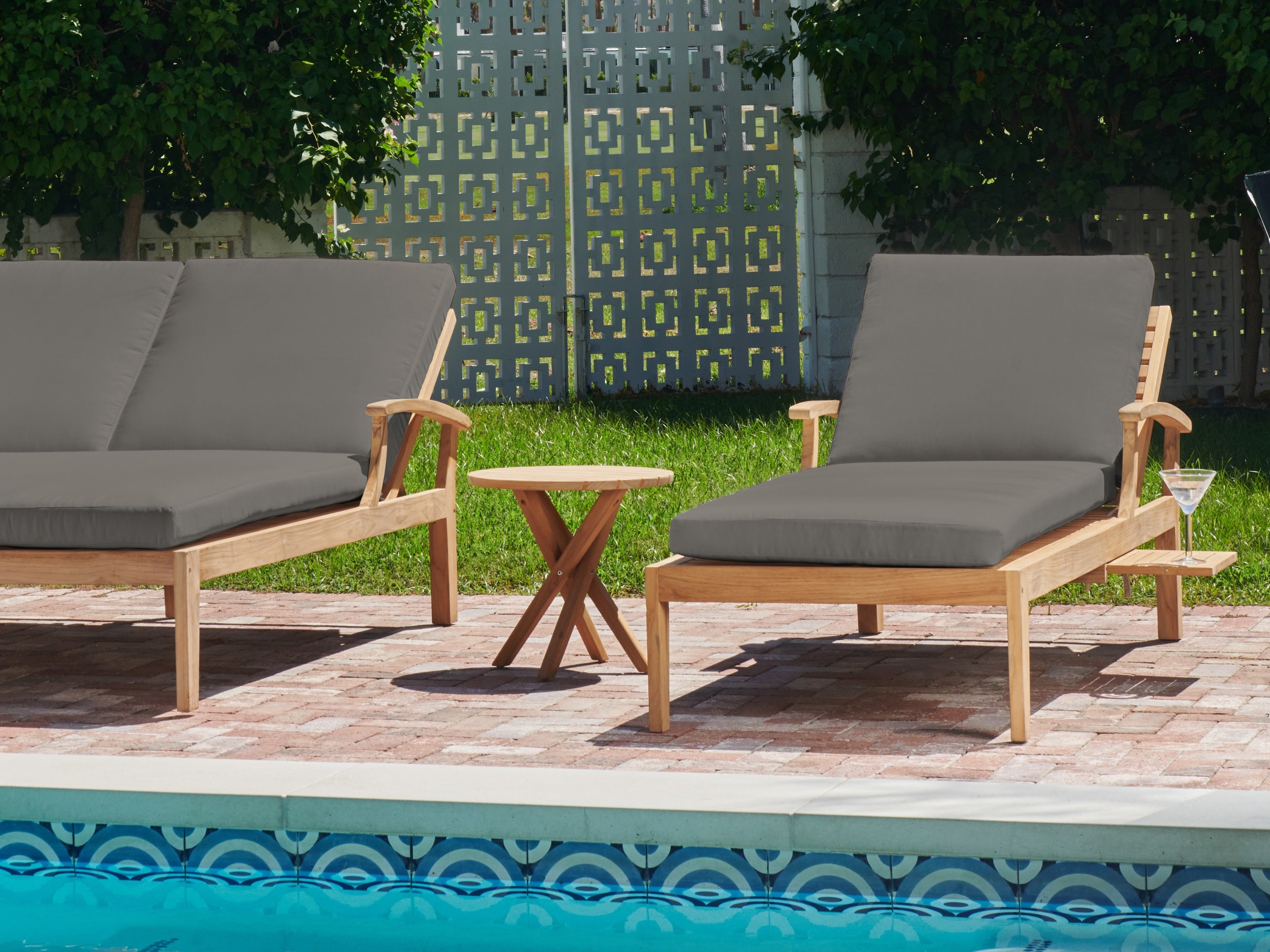 Delano Sun-Lounger