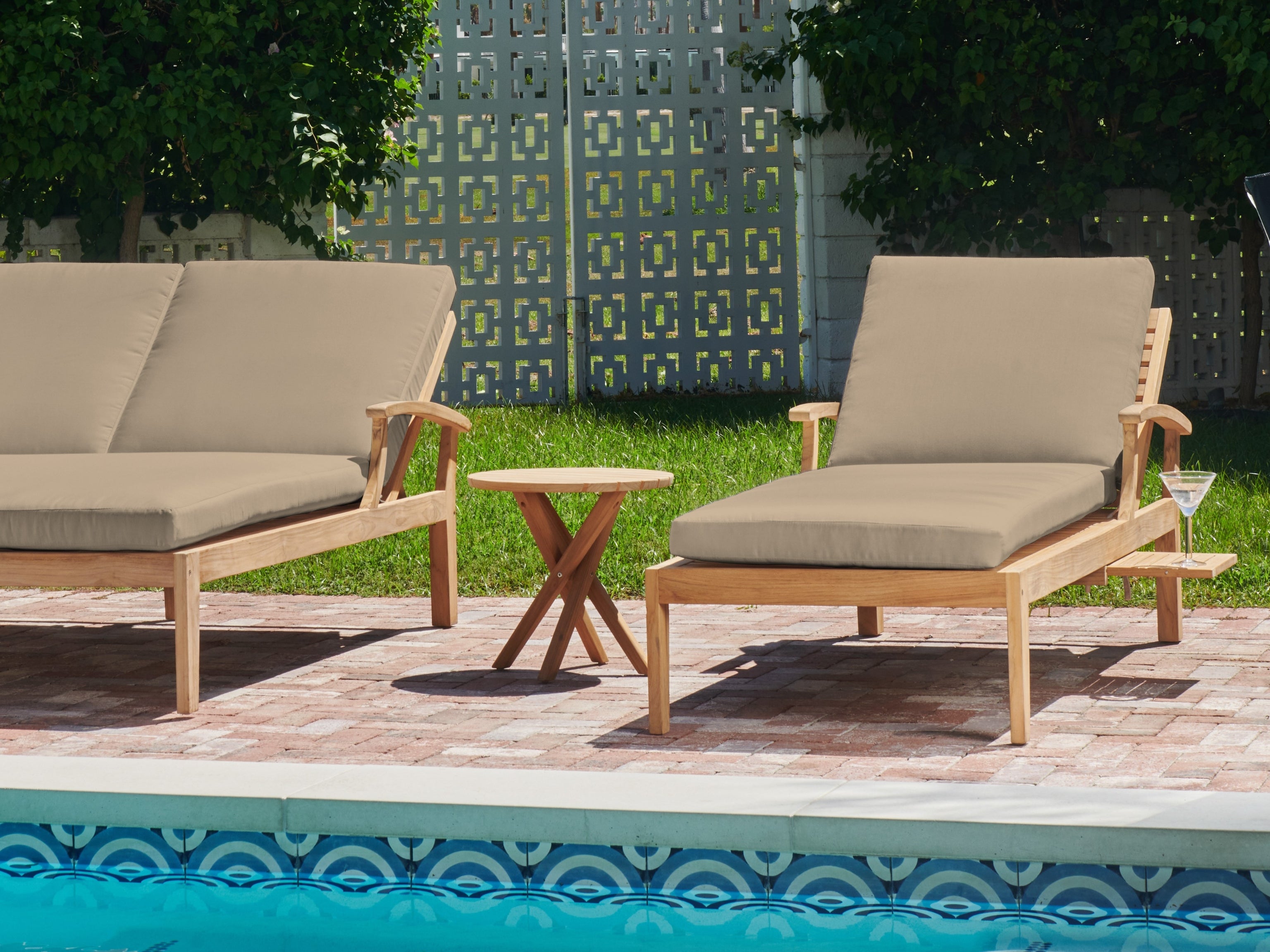 Delano Sun-Lounger