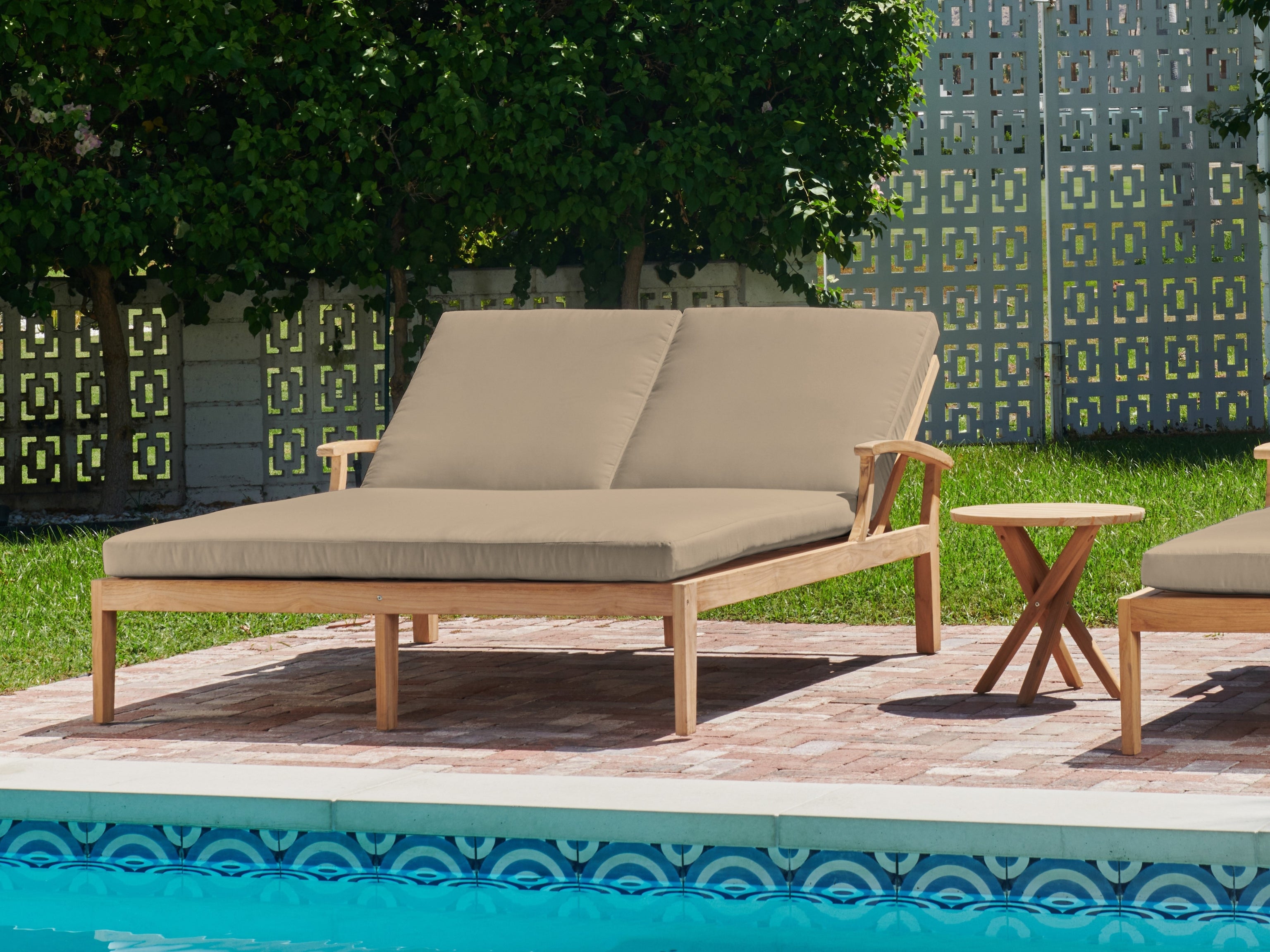 Delano Double Sun-Lounger