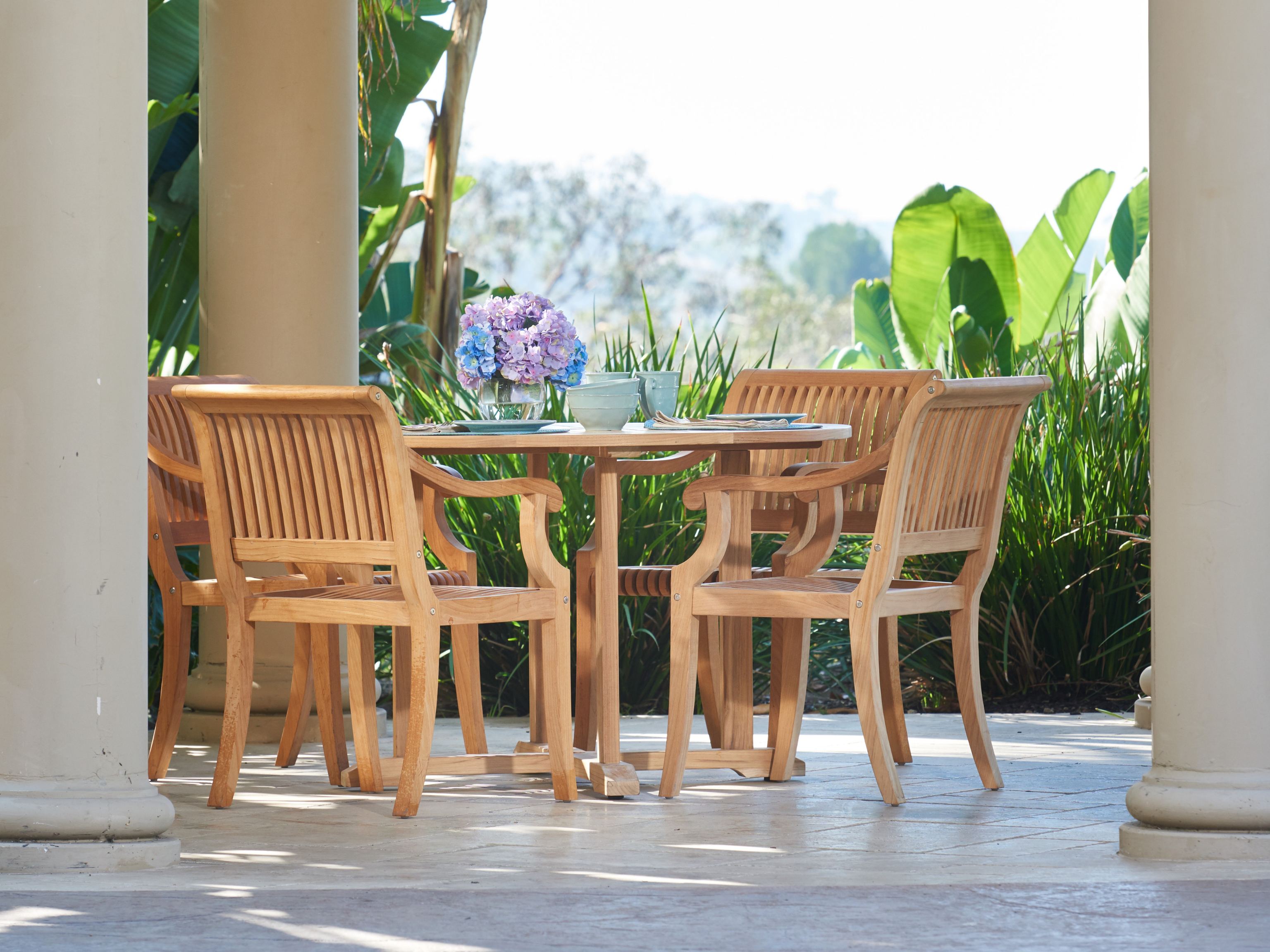 Curtis 47" Round Dining Table
