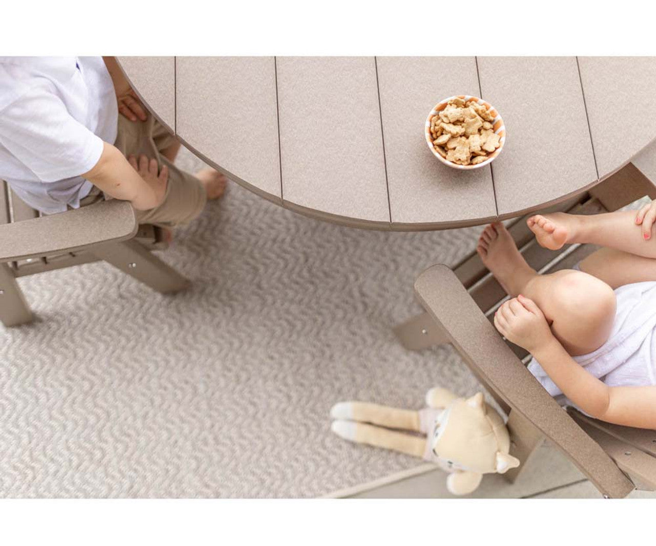 Kids 38" Round Dining Table