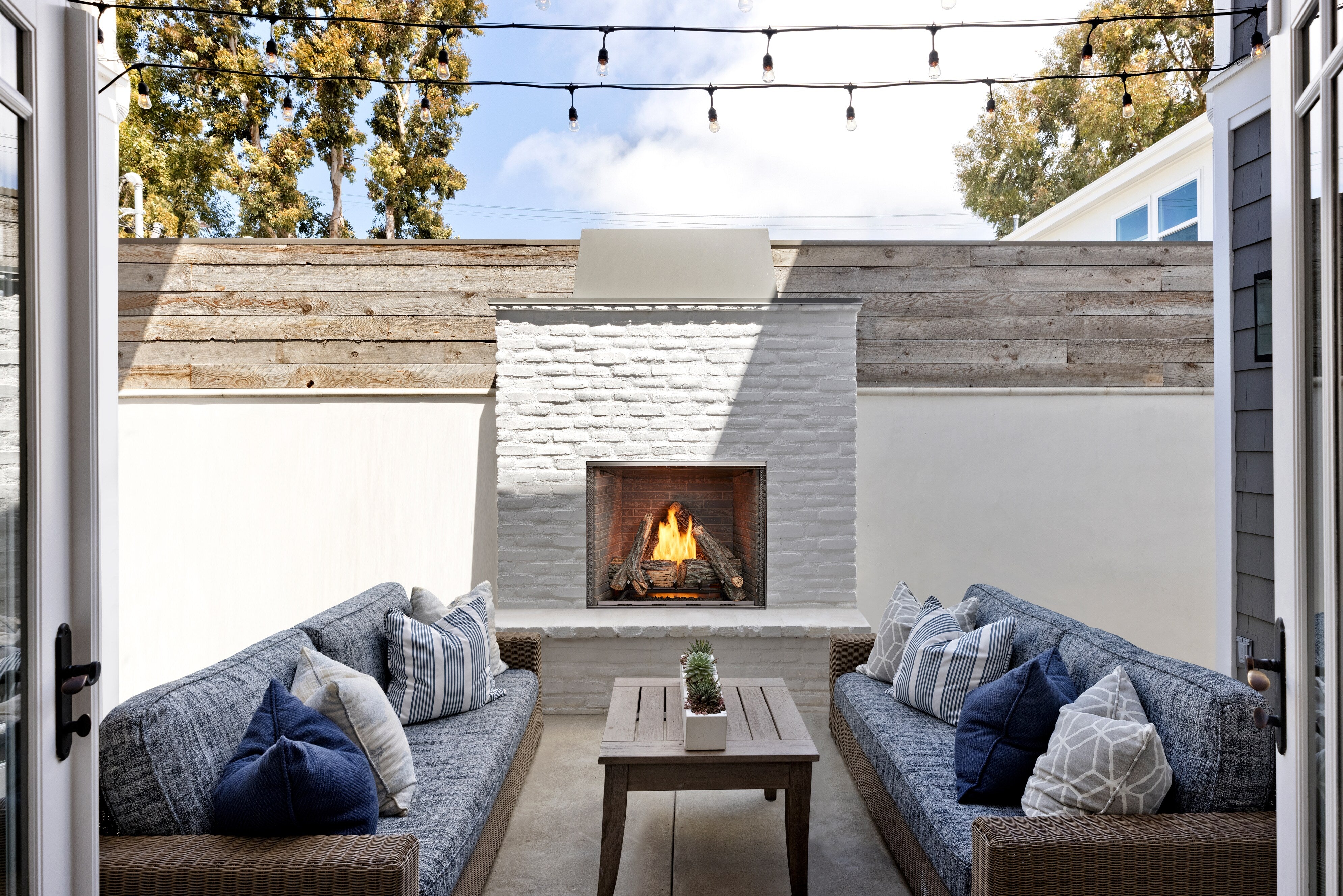 36" Courtyard Outdoor Vent Free Fireplace