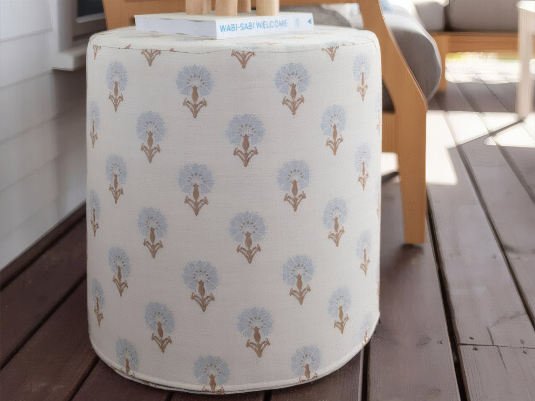 Lily Hive 20" x 20" Round Pouf